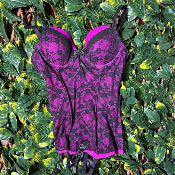 Frederick's of Hollywood Purple Black Lace Corset Top Size 32 - Picture 1 of 5